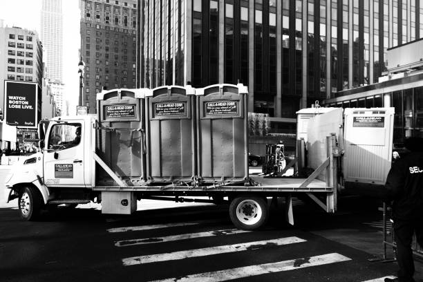 Portable Toilet Options We Offer in Forestville, CA